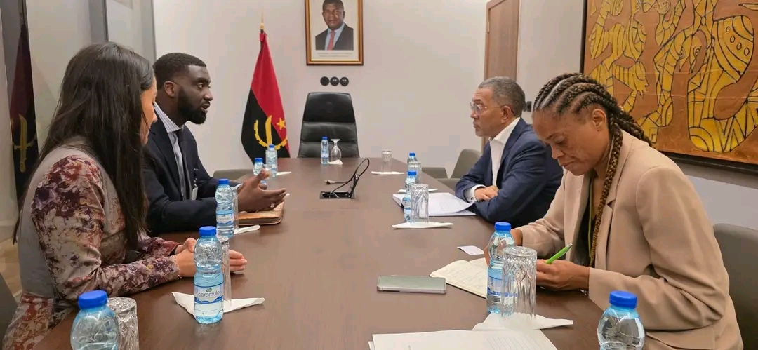 Shell manifesta interesse em reforçar parceria com Angola