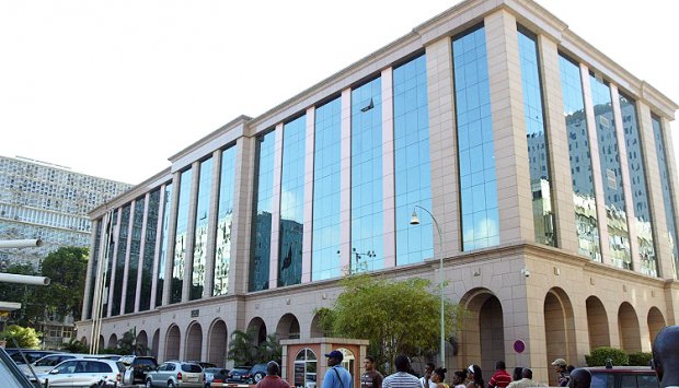 PAE 2026: O ciclo vicioso da dívida pública mantém-se