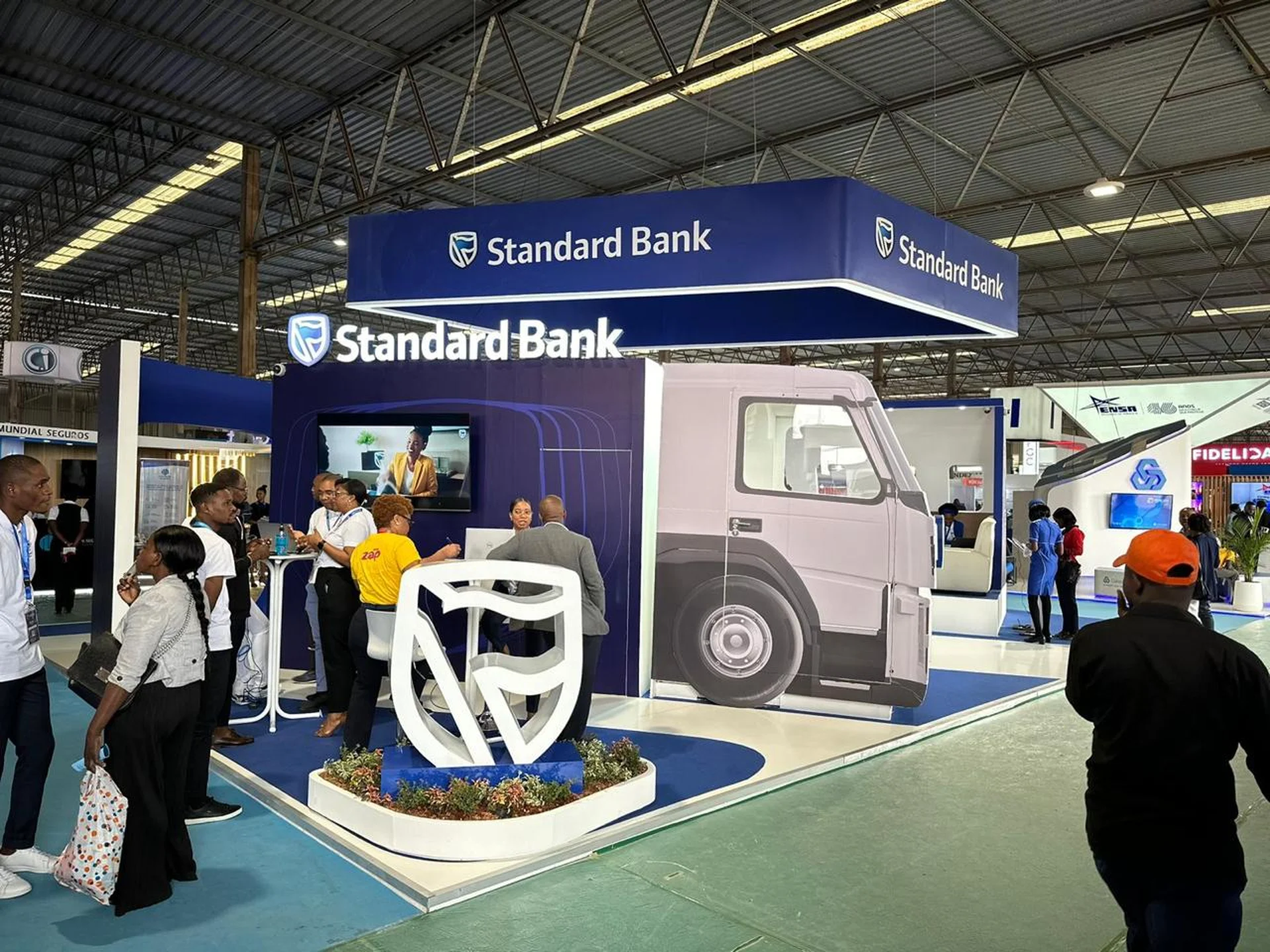 Standard Bank aumenta crédito no segundo trimestre mas mantém foco em títulos