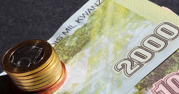 Stock de crédito cai 0,23% e oferta monetária recua 0,79% em Janeiro