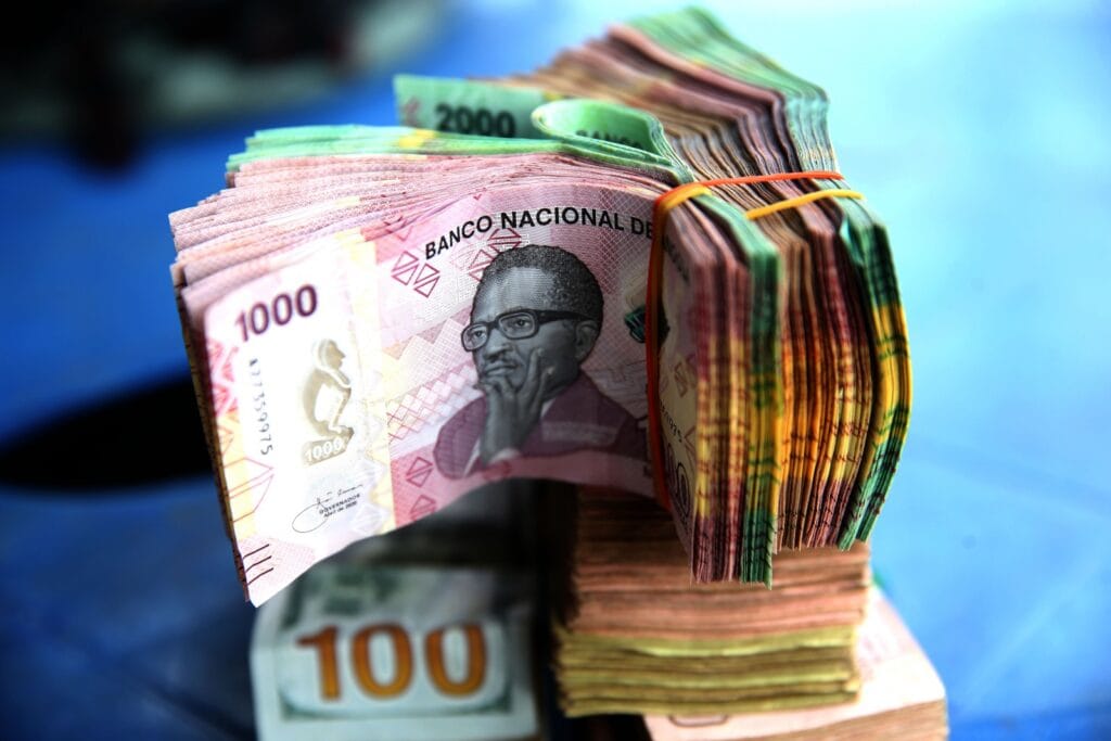 Stock da dívida pública titulada regista crescimento homólogo de 29% em Junho