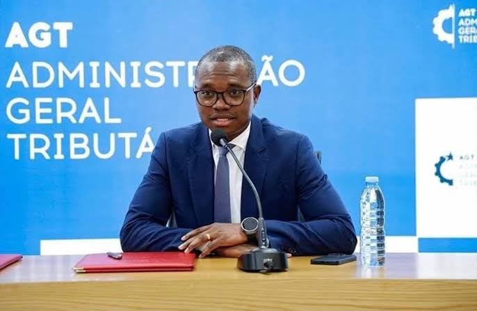 Angola prevê reembolso recorde de 300 mil milhões de kwanzas em IVA este ano