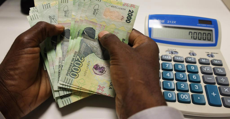 Stock de crédito só cresceu 1% no primeiro semestre para 8.987 mil milhões Kz