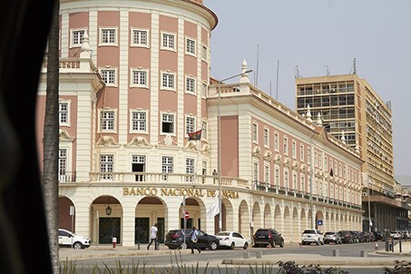 BNA: Empresas e particulares estão a endividar-se mais, passando de 6,6 biliões kz em Janeiro de 2025 para 7,6 biliões kz em Janeiro de 2026