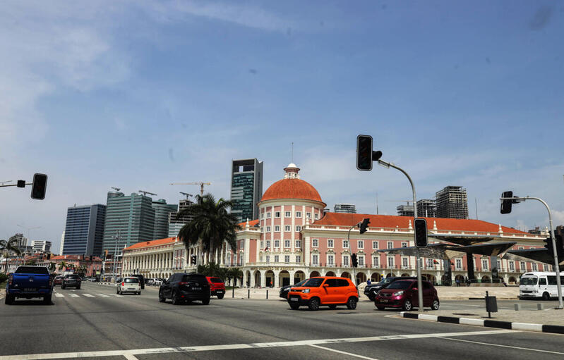 BNA anuncia corte de 1 ponto percentual na taxa directora de juros para 17,5%