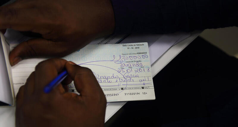 Cheques só valem até 31 de Dezembro e encerram ciclo de vida no sistema de pagamentos