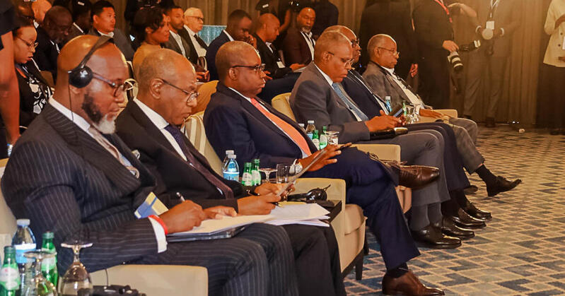 Ministro da Agricultura convida instituições  que não financiam PEPs a sair de Angola